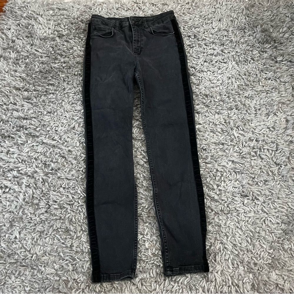 Zara black high rise skinny jeans size 6